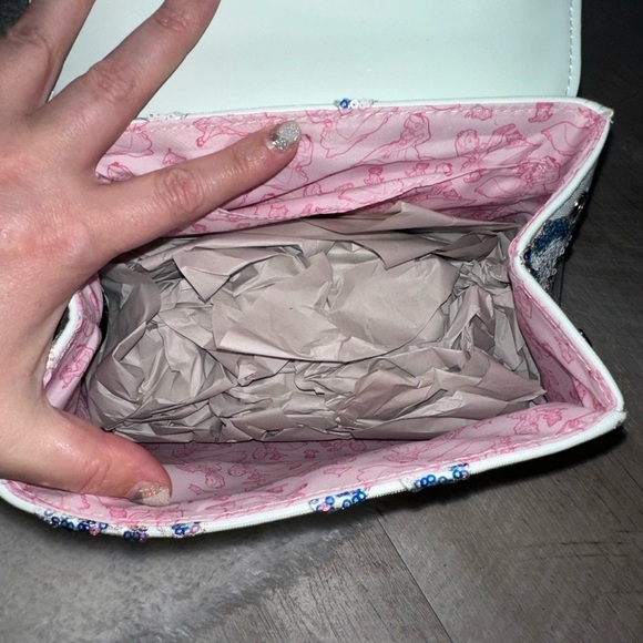 Loungefly Disney Alice in Wonderland Alice & Dinah Floral Sequin Handbag New - Picture 11 of 15